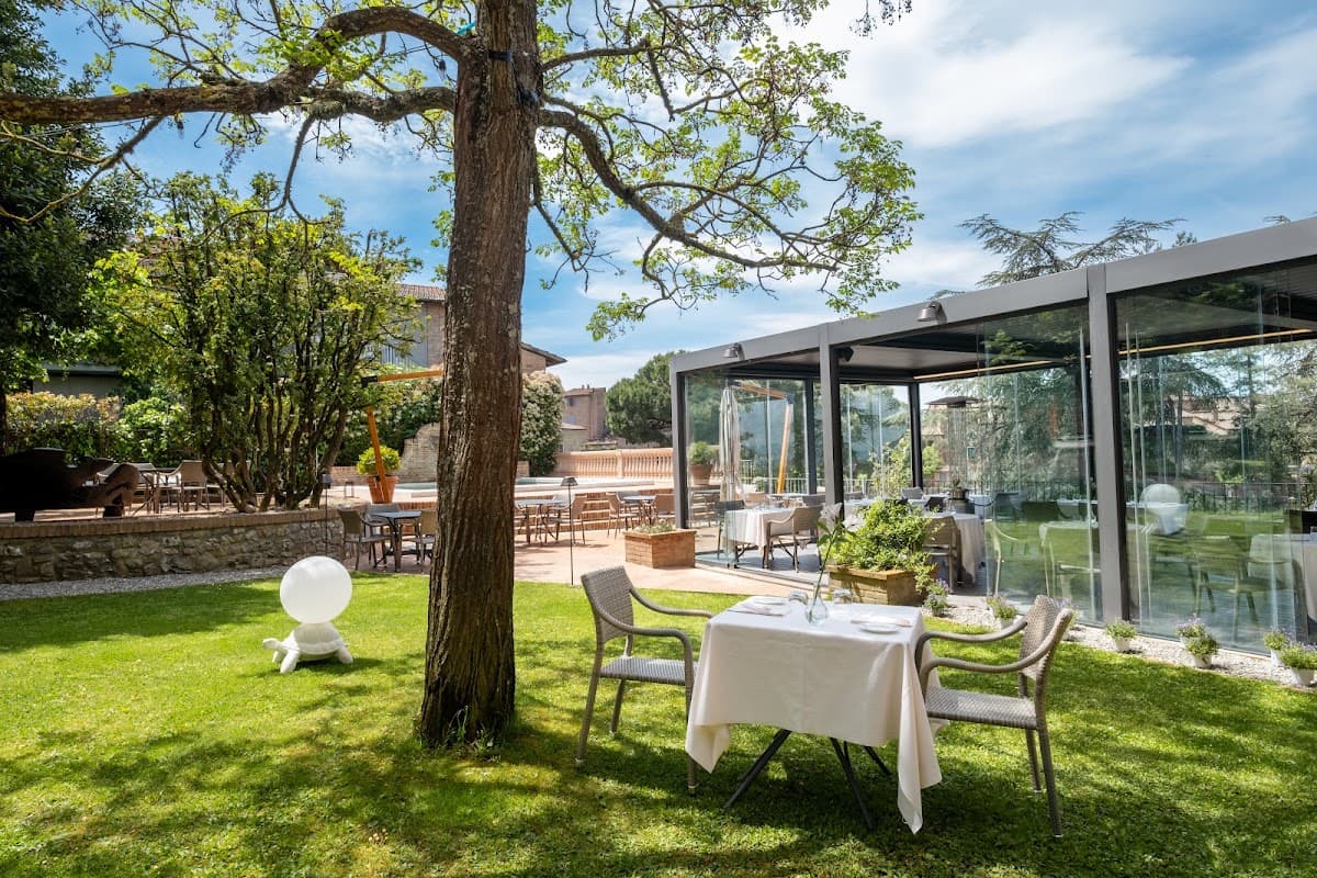 Hotel Vannucci, destination wedding venue in 06062 Città della Pieve PG, Italy