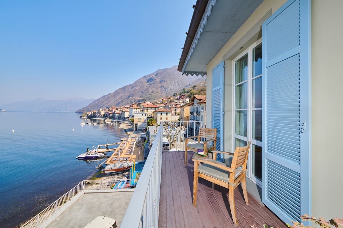 Hotel Villa Aurora: destination wedding venue in 22025 Lezzeno CO, Italy