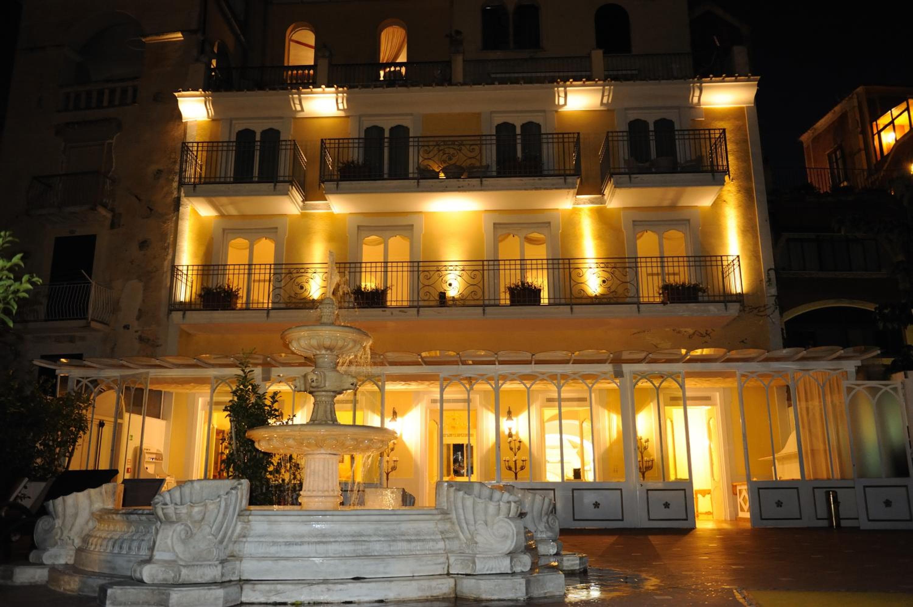 Hotel Villa Fraulo, wedding venue in 84010 Ravello SA, Italy
