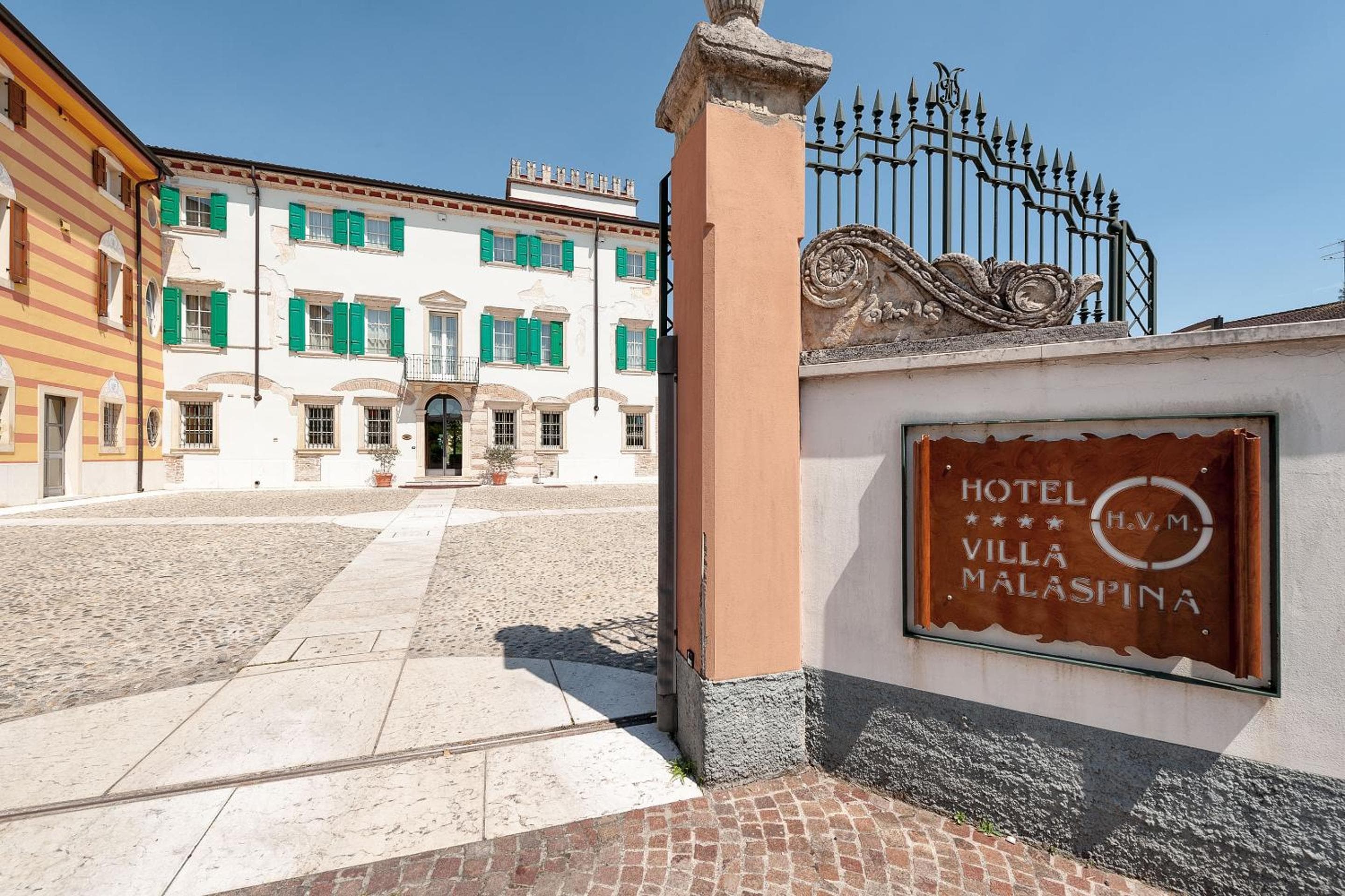 Hotel Villa Malaspina, wedding venue in Castel D'Azzano, Italy