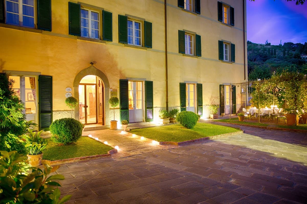 Hotel Villa Marsili: destination wedding venue in 52044 Cortona AR, Italy