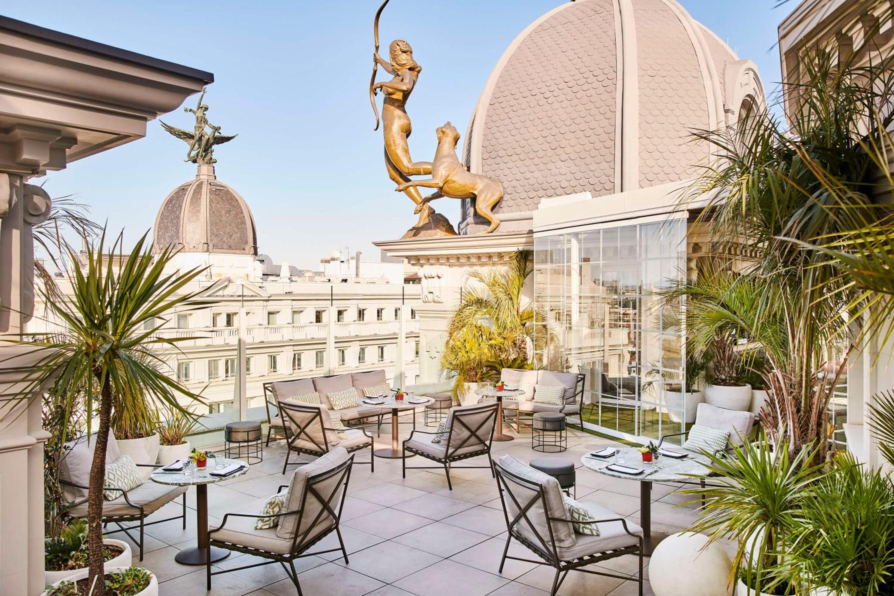 Hyatt Centric Gran Via Madrid, wedding venue in Madrid, Spain