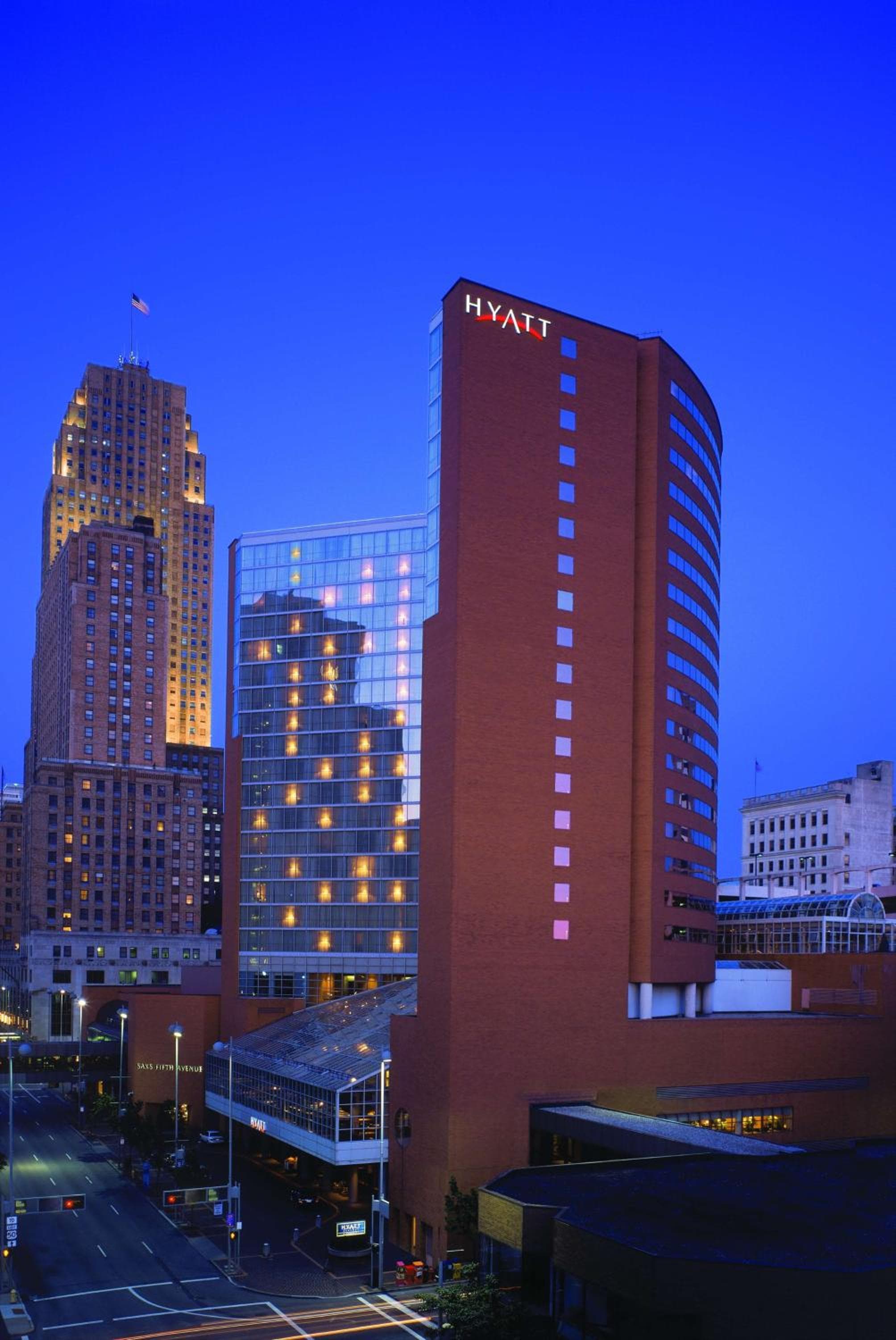 Hyatt Regency Cincinnati, wedding venue in Cincinnati, United States