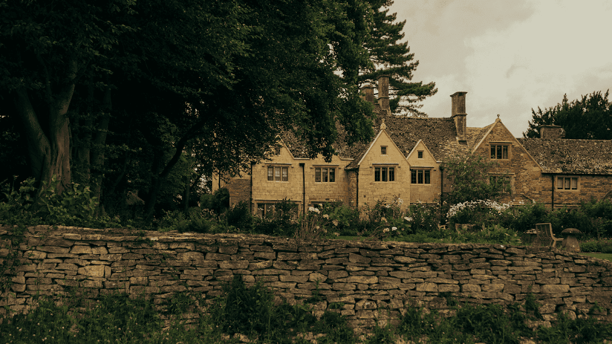 HYLL Hotel: destination wedding venue in Chipping Campden GL55 6NS, UK