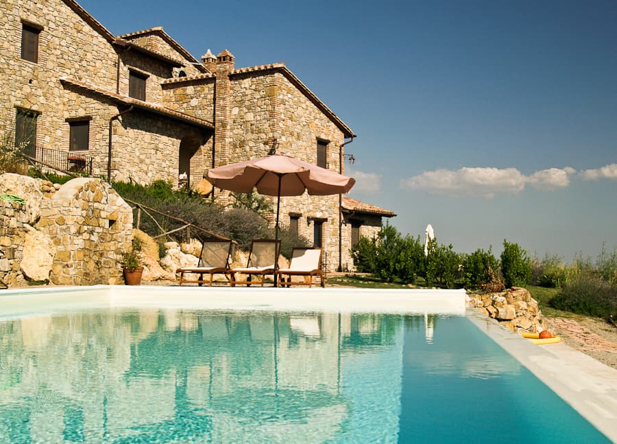 I Casali di Colle San Paolo: destination wedding venue in Panicale PG, Italy