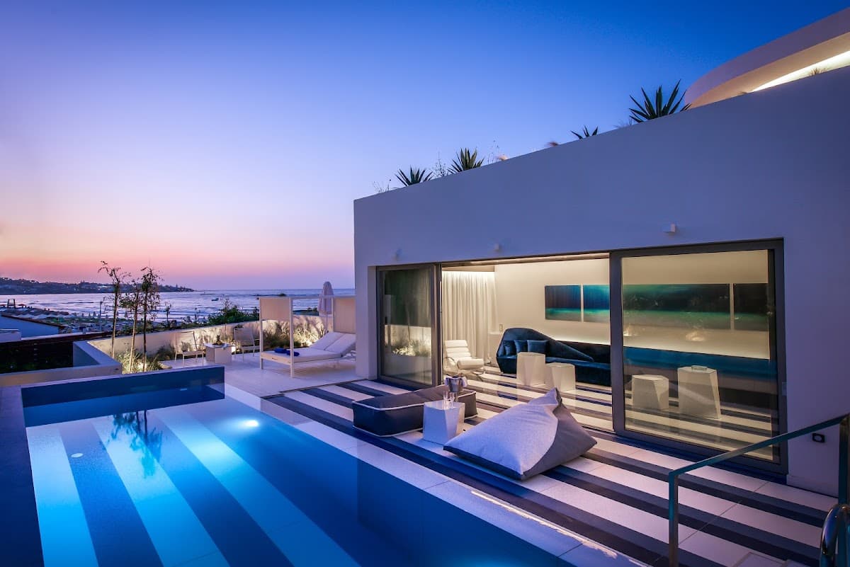 I Resort Beach Hotel & Spa: destination wedding venue in Stalida 700 07, Greece