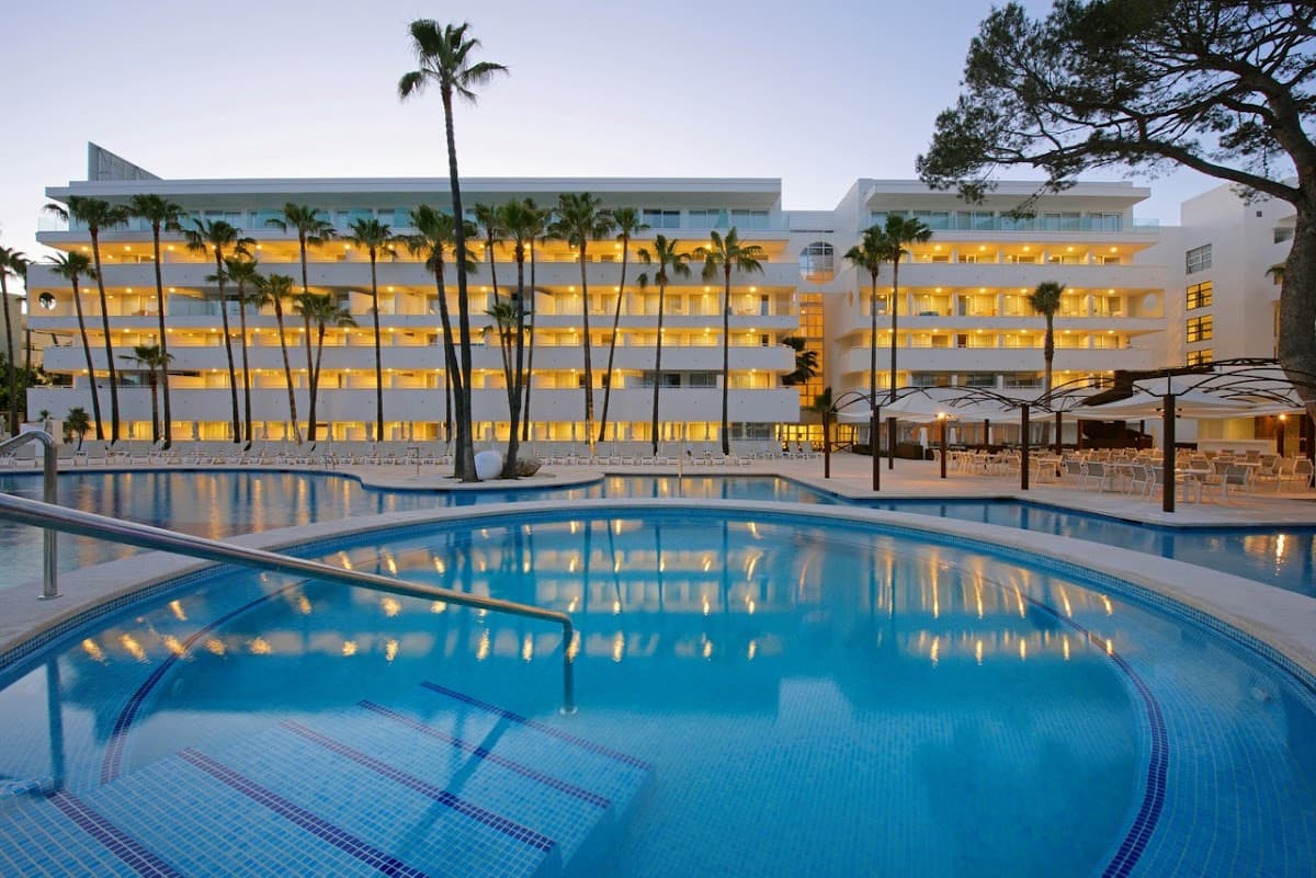 Iberostar Waves Cristina: destination wedding venue in Illes Balears, Spain