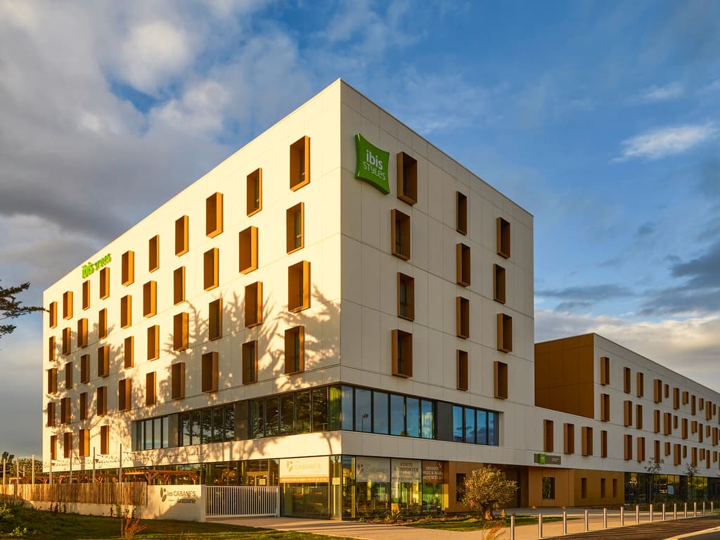 ibis Styles Montpellier Aeroport Parc Des Expos: destination wedding venue in 34130 Mauguio, France