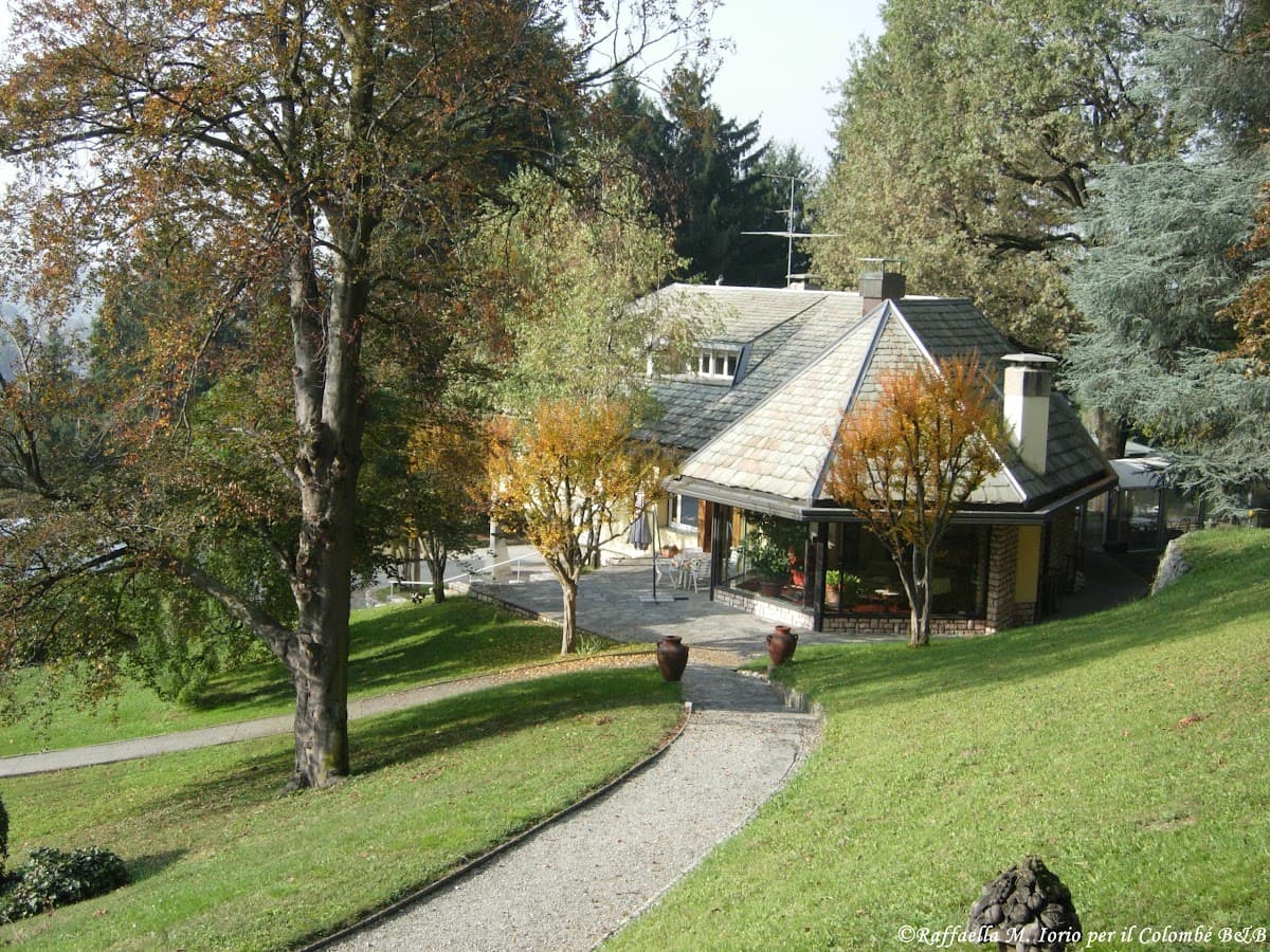 Il Colombé: destination wedding venue in 23891 Barzanò LC, Italy