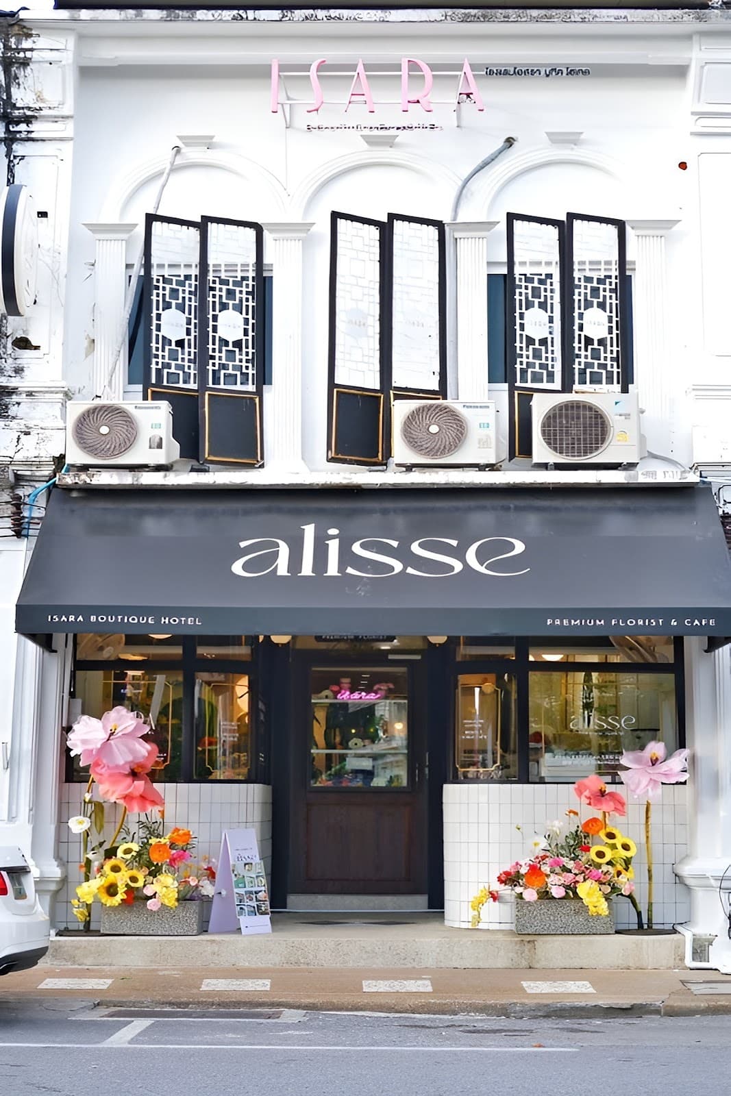 Isara Boutique Hotel and Café — destination wedding venue in Chang Wat Phuket 83000, Thailand