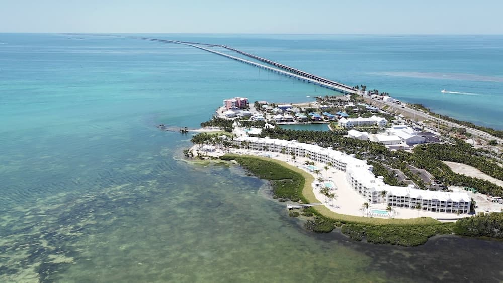 Isla Bella Beach Resort & Spa, wedding venue in Marathon, United States