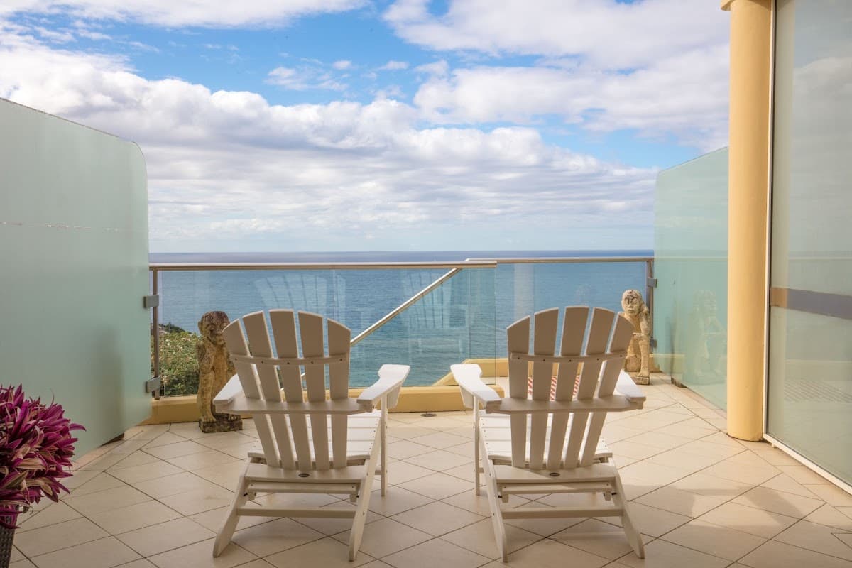 Jonah’s Restaurant & Boutique Hotel, destination wedding venue in Palm Beach NSW 2108, Australia