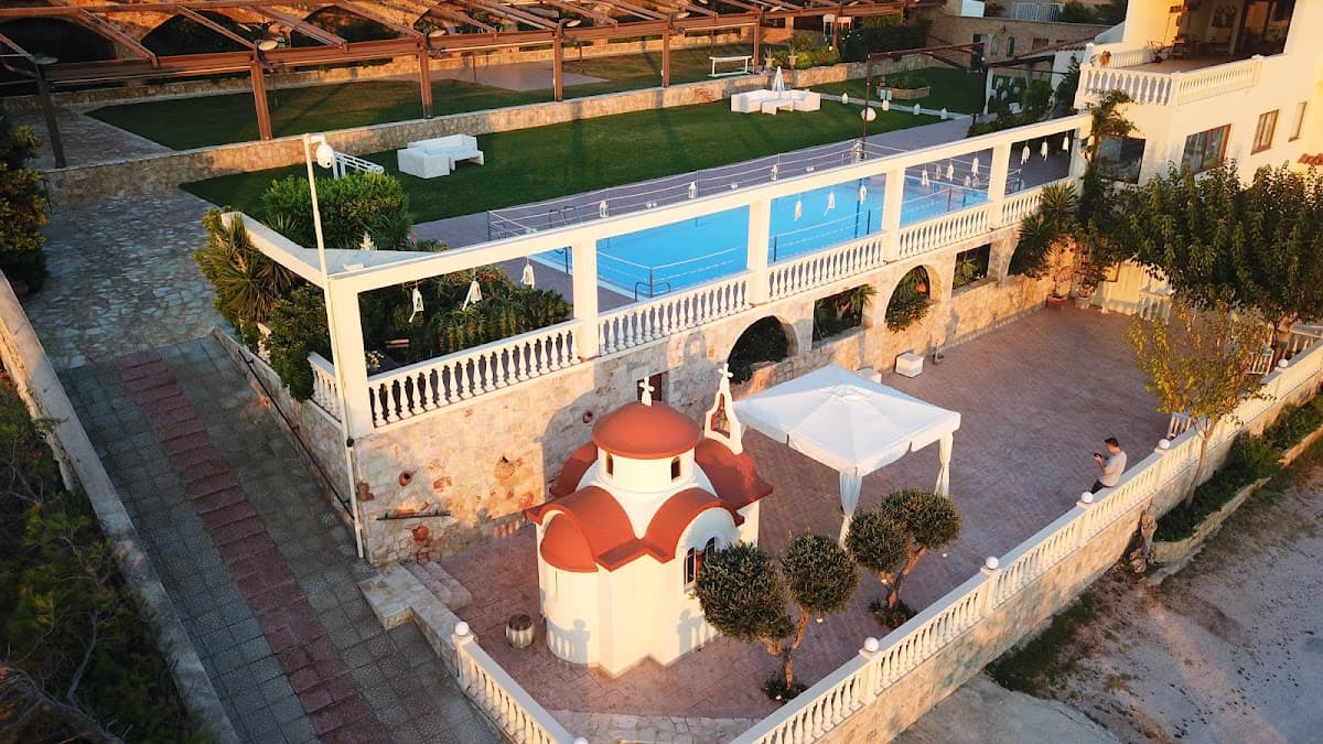 Κτήμα Απέραντο Γαλάζιο - Χρυσοβιτσιώτη: destination wedding venue in Kalopigado 190 01, Greece