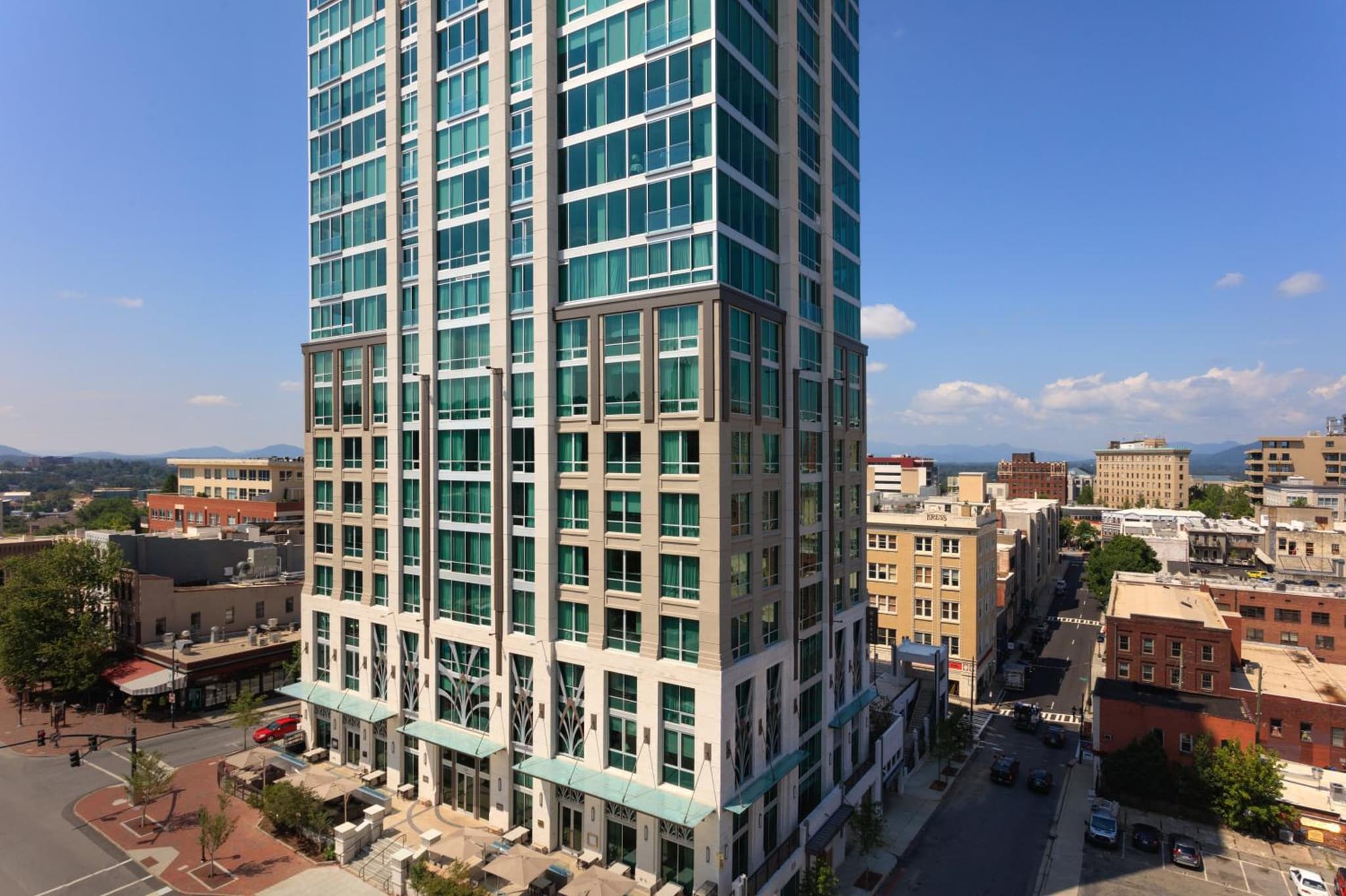Kimpton Hotel Arras by IHG, wedding venue in Asheville, United States