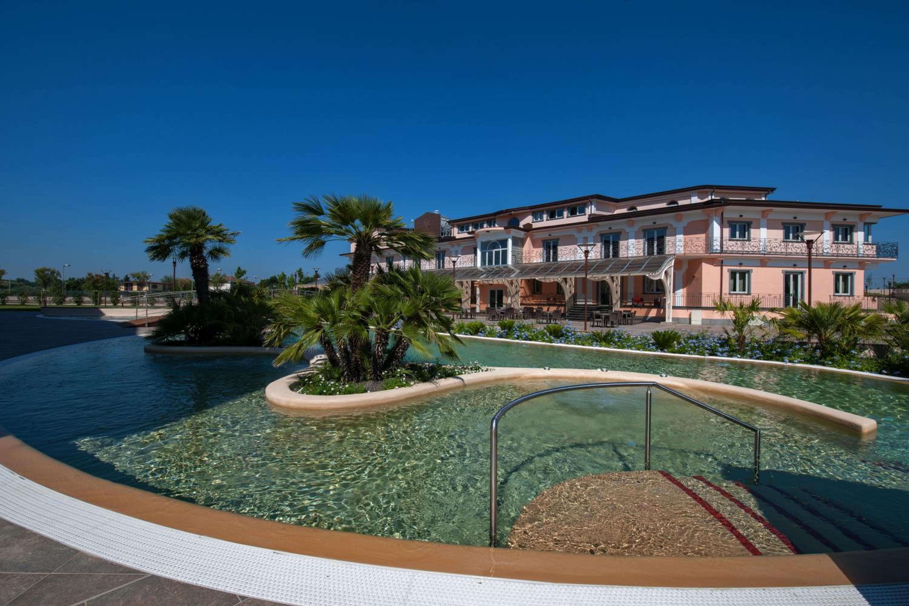 L' Araba Fenice Hotel & Resort, wedding venue in Altavilla Silentina, Italy