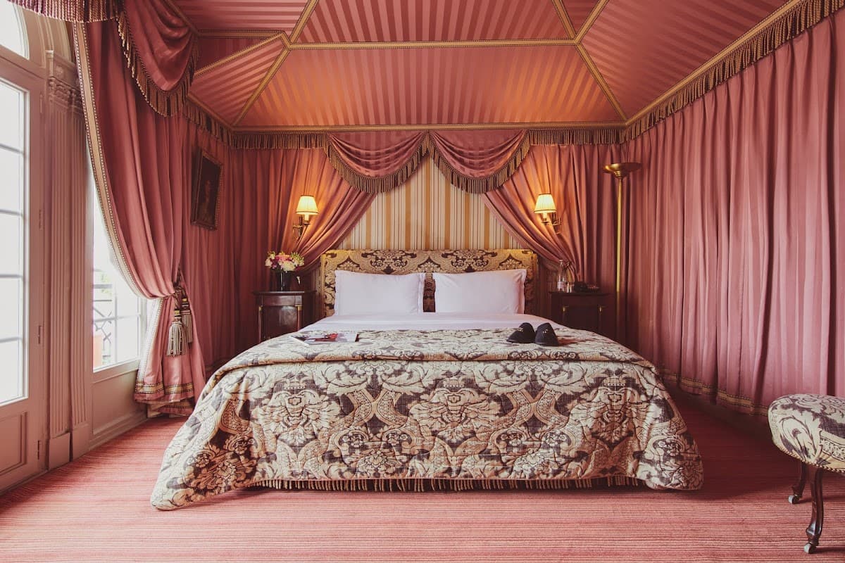 L'Hôtel | A Curious Group of Hotels: destination wedding venue in 75006 Paris, France