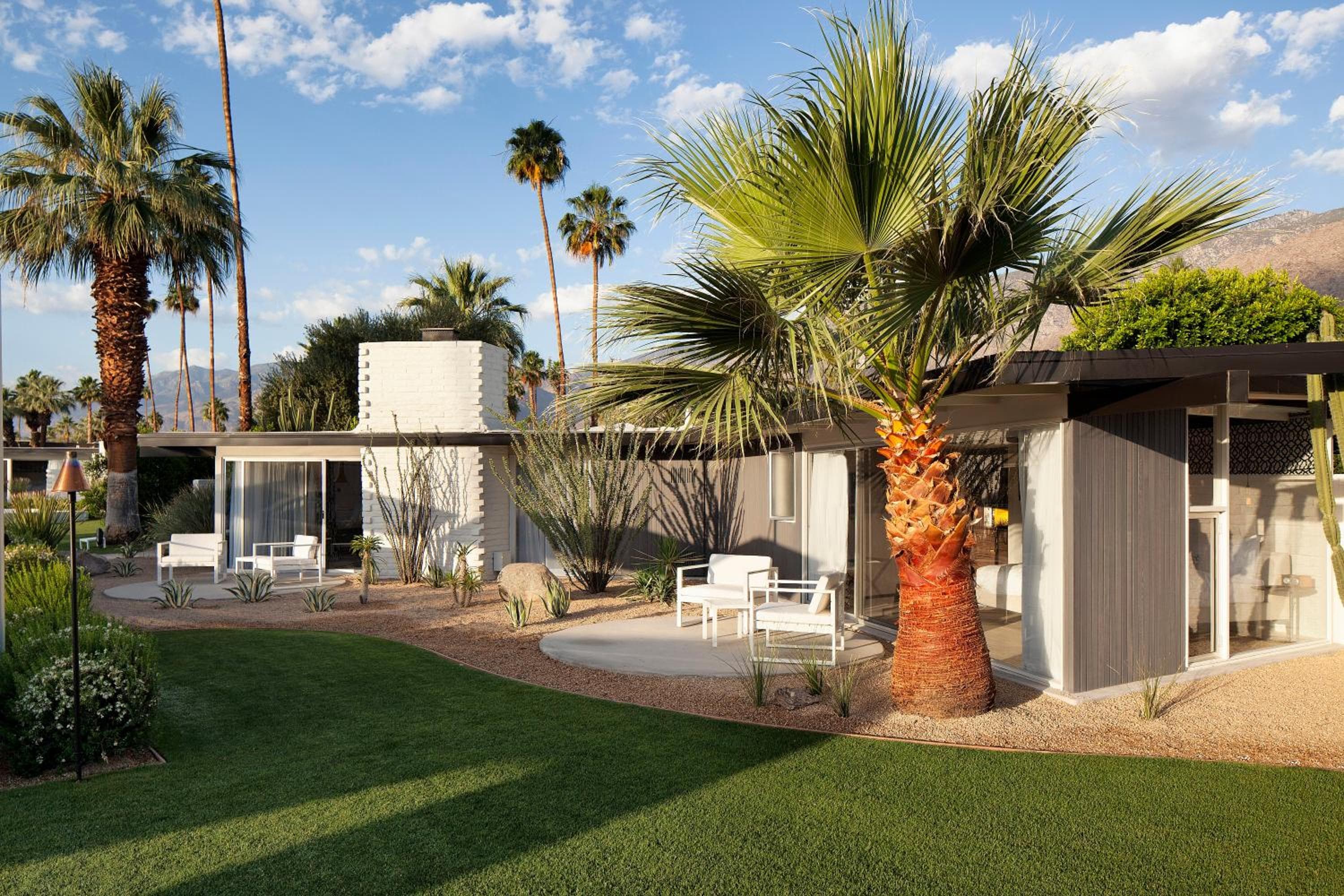 L'Horizon Resort & Spa, Hermann Bungalows - Adults Only 21 and Older, wedding venue in Palm Springs, United States