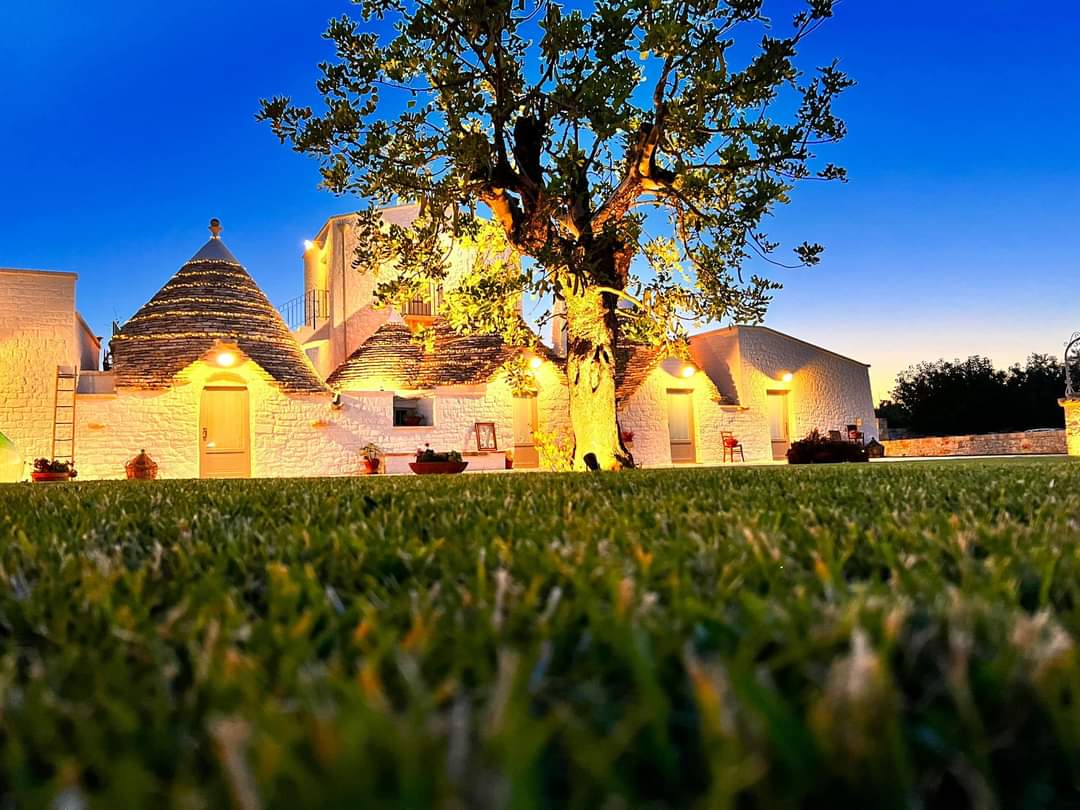 L'Isola Felice: destination wedding venue in 70013 Castellana Grotte BA, Italy