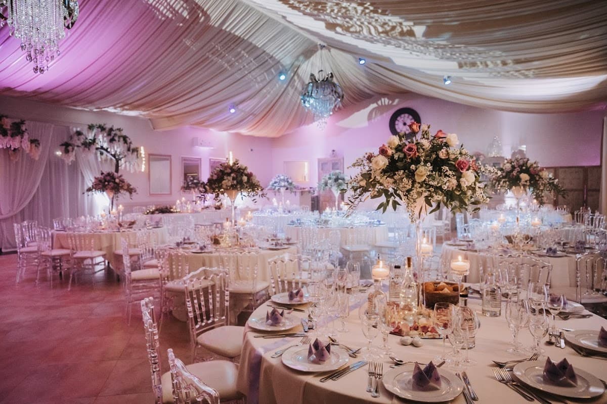 L'Occidentale : Location de salle Var 06 — destination wedding venue in 83440 Montauroux, France