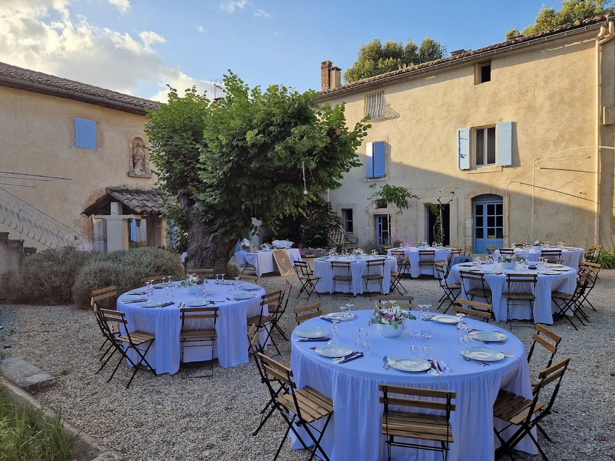 La Bastide Du Bois Breant: destination wedding venue in 84660 Maubec, France
