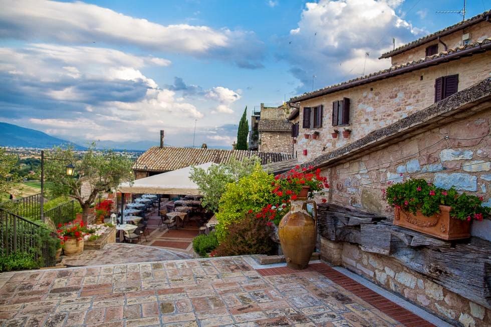 La Bastiglia Boutique Hotel Spa Ristorante — destination wedding venue in 06038 Spello PG, Italy