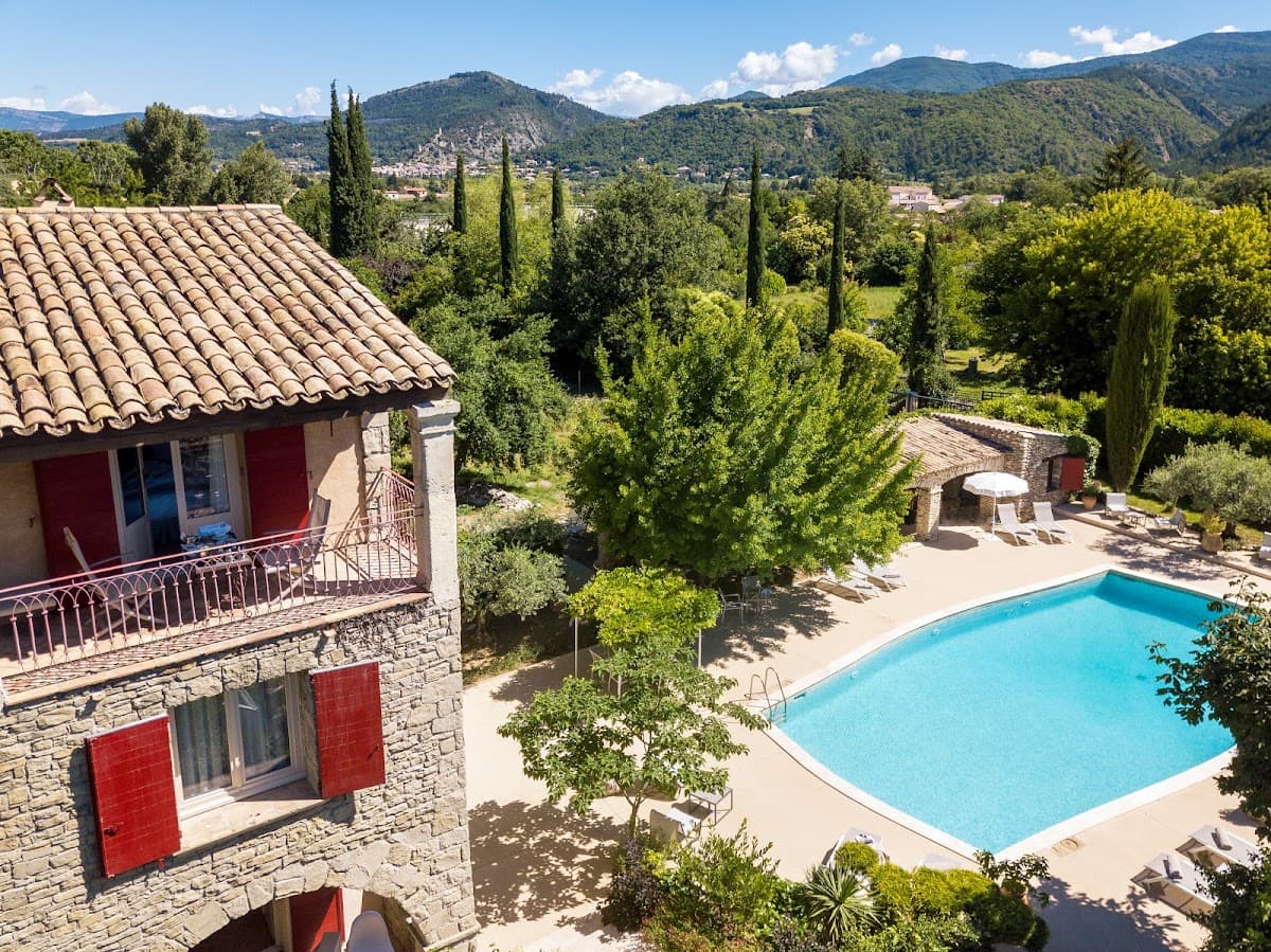 La Bonne Étape: destination wedding venue in 04160 Château-Arnoux-Saint-Auban, France