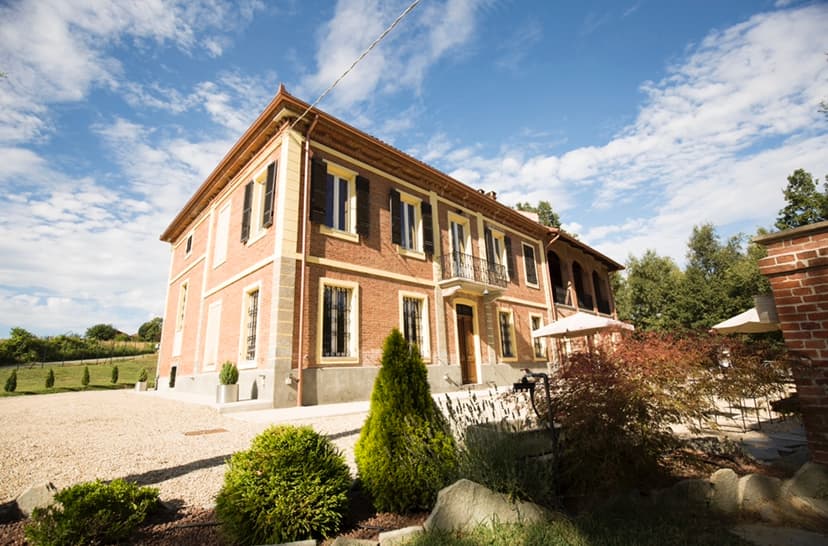 La Castella: destination wedding venue in Villafranca d'Asti, Italy