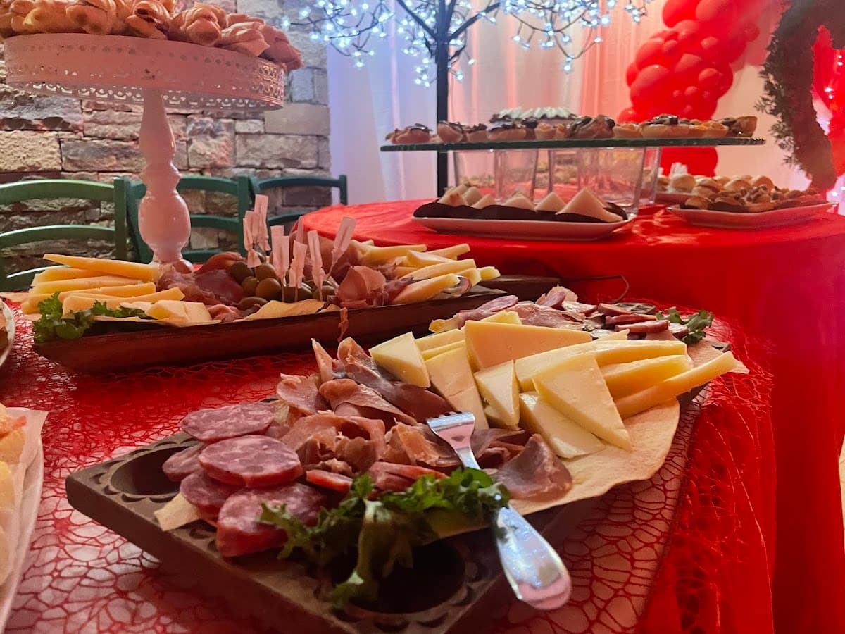La Collina Ricevimenti: destination wedding venue in 09028 Sestu CA, Italy