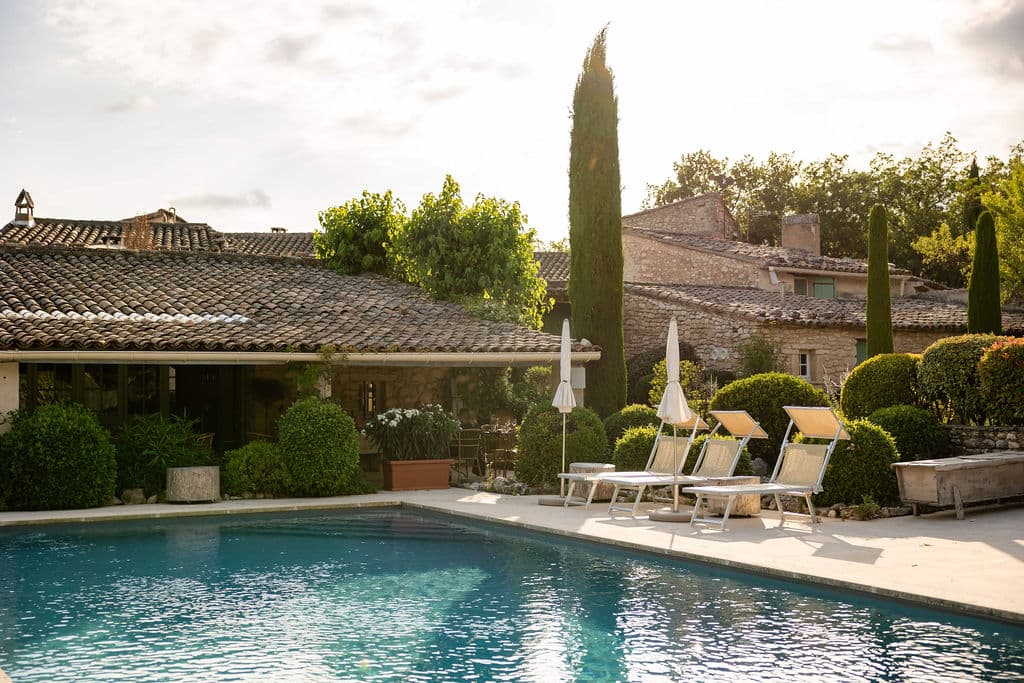 La Ferme de la Huppe: destination wedding venue in 84220 Gordes, France