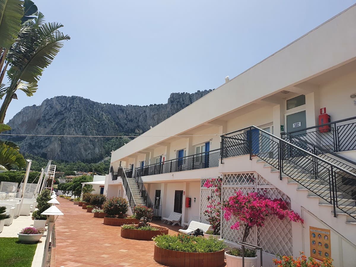 La Marsa Vacances: destination wedding venue in 90149 Palermo PA, Italy