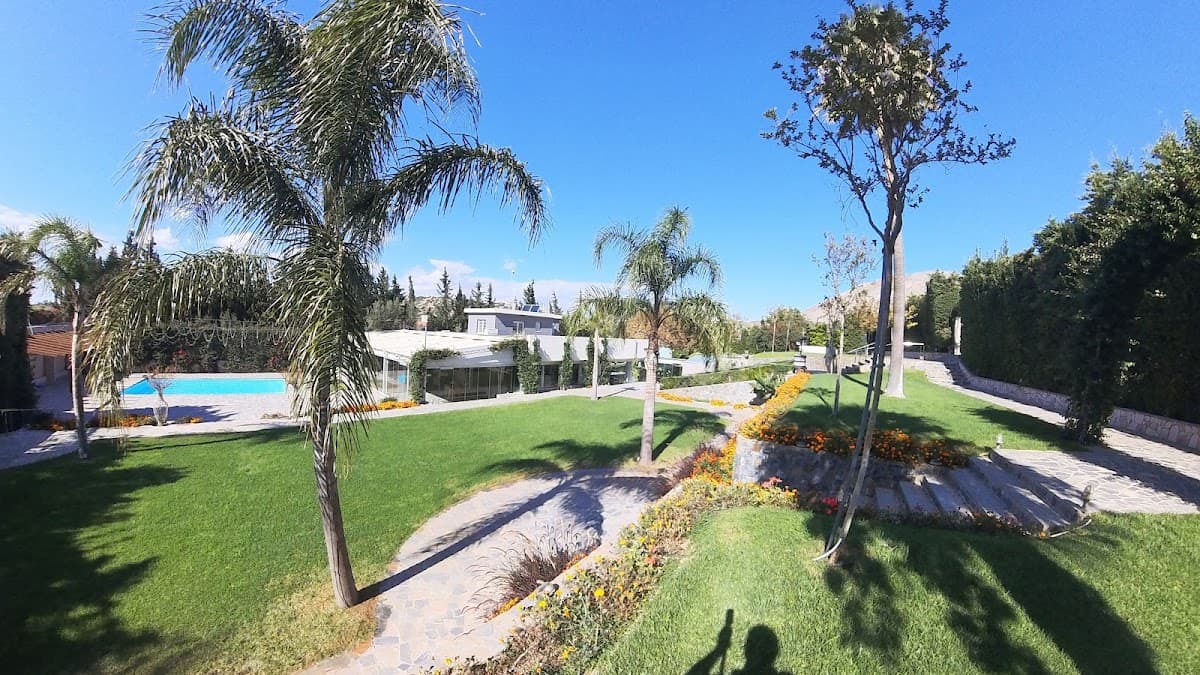 Κτήμα Lagonissi Falls — destination wedding venue in Kalivia Thorikou 190 10, Greece