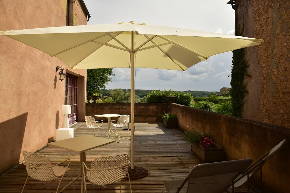 Le Boudoir Hôtel: destination wedding venue in 24170 Pays de Belvès, France