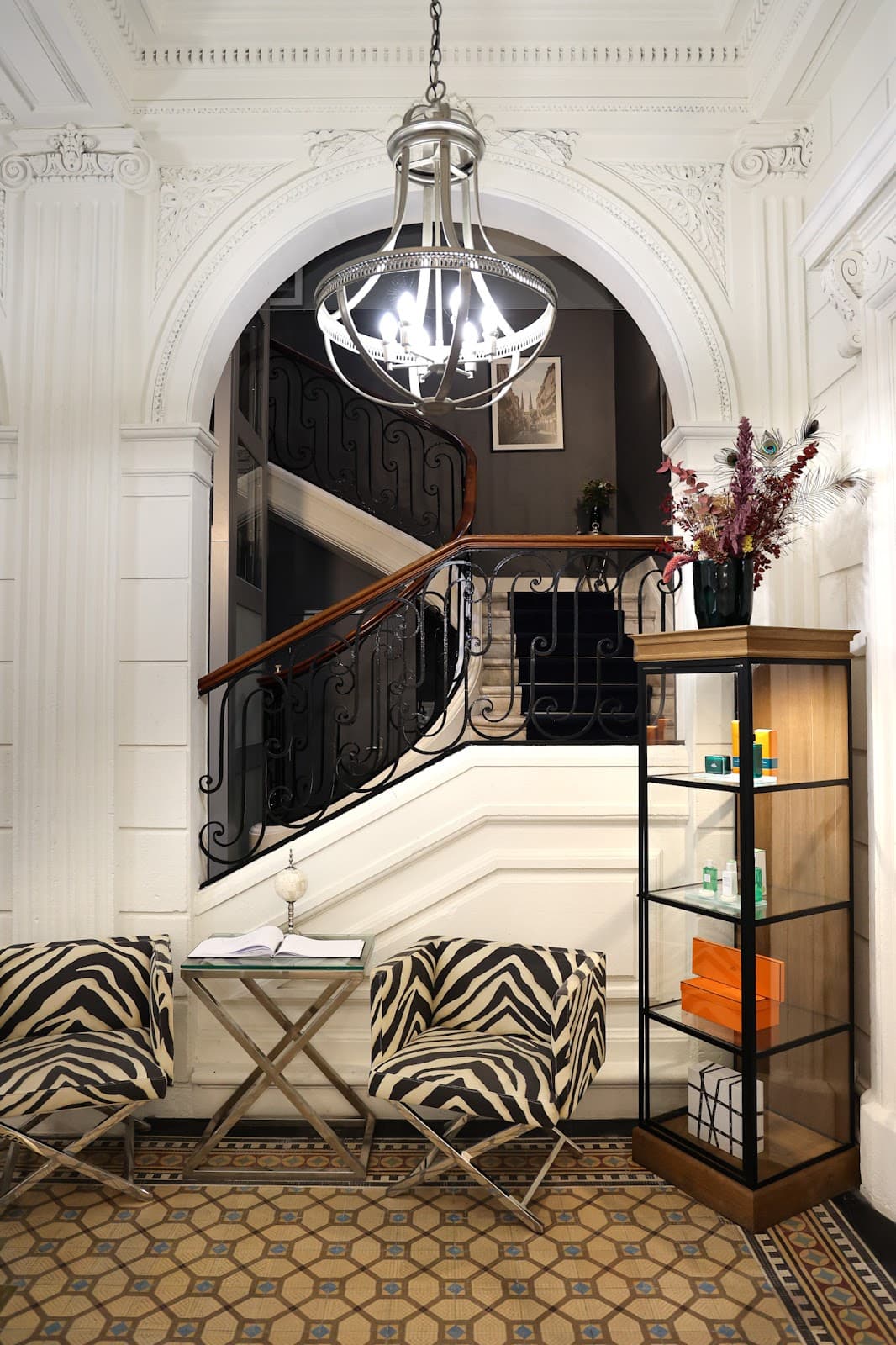 Le Boutique Hôtel Bordeaux: destination wedding venue in 33000 Bordeaux, France