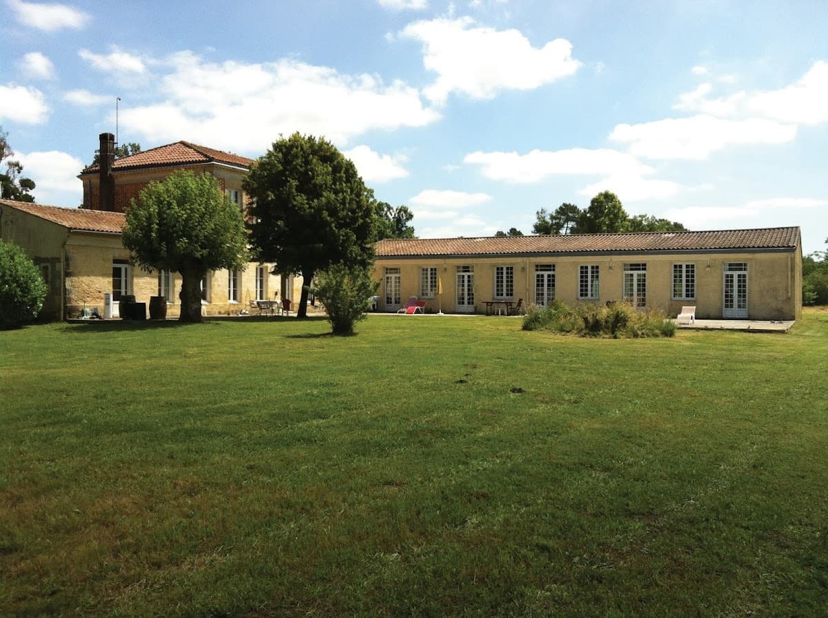 Le Caillavet - Salle de Réception: destination wedding venue in 33160 Saint-Aubin-de-Médoc, France