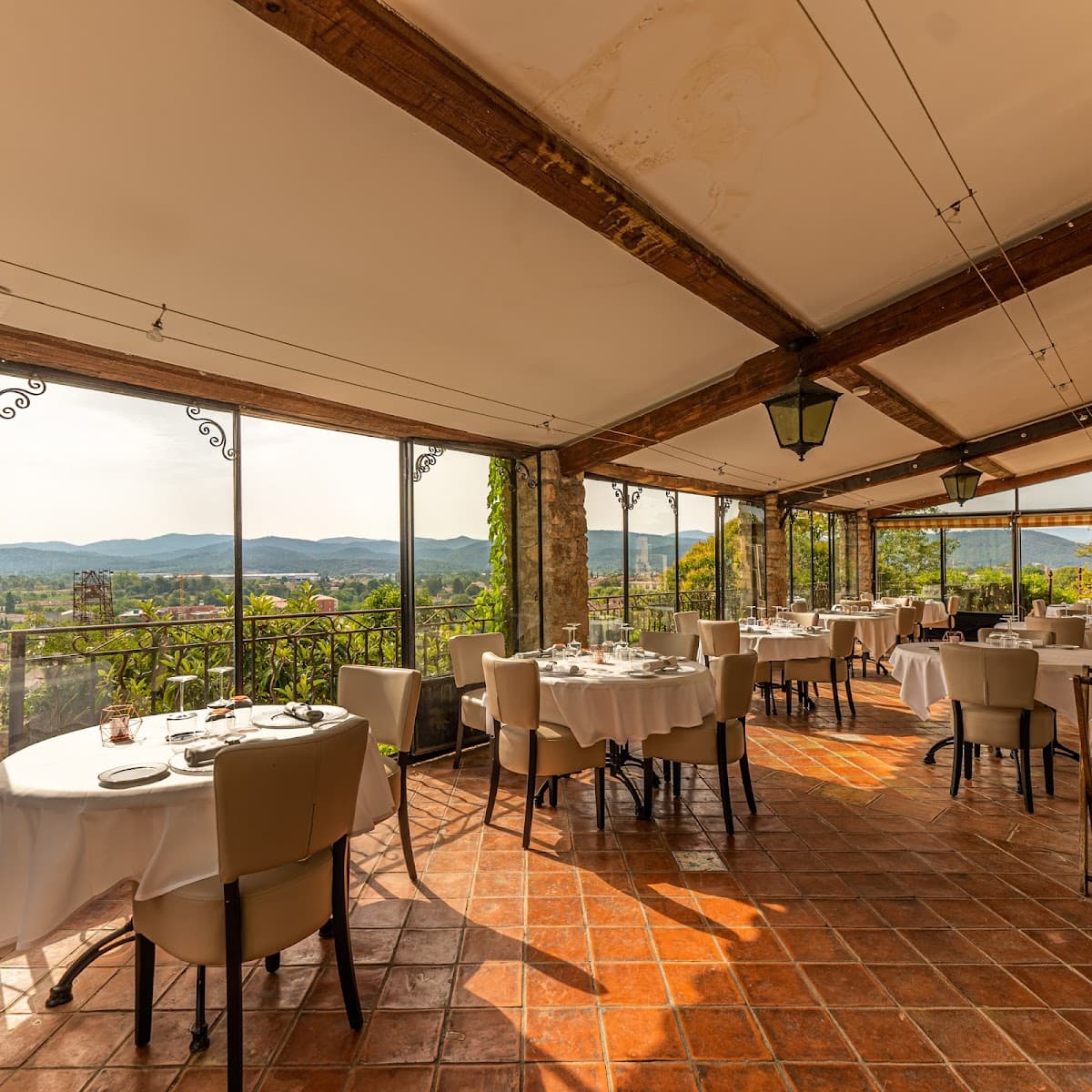Le Château d'Argens: destination wedding venue in 83460 Les Arcs, France