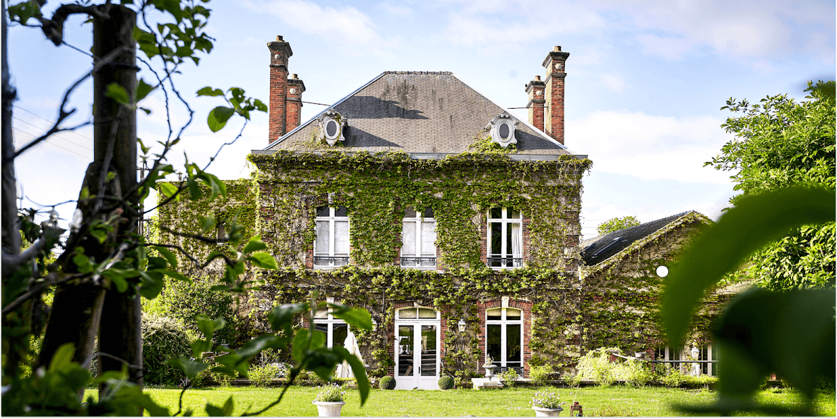 Le Clos Corbier – Expériences en Maison de Champagne: destination wedding venue in 51160 Aÿ-Champagne, France