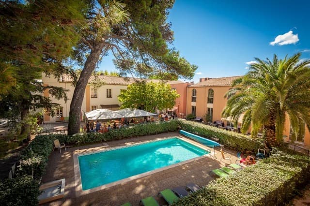Le Clos De L'Aube Rouge: destination wedding venue in 34170 Castelnau-le-Lez, France