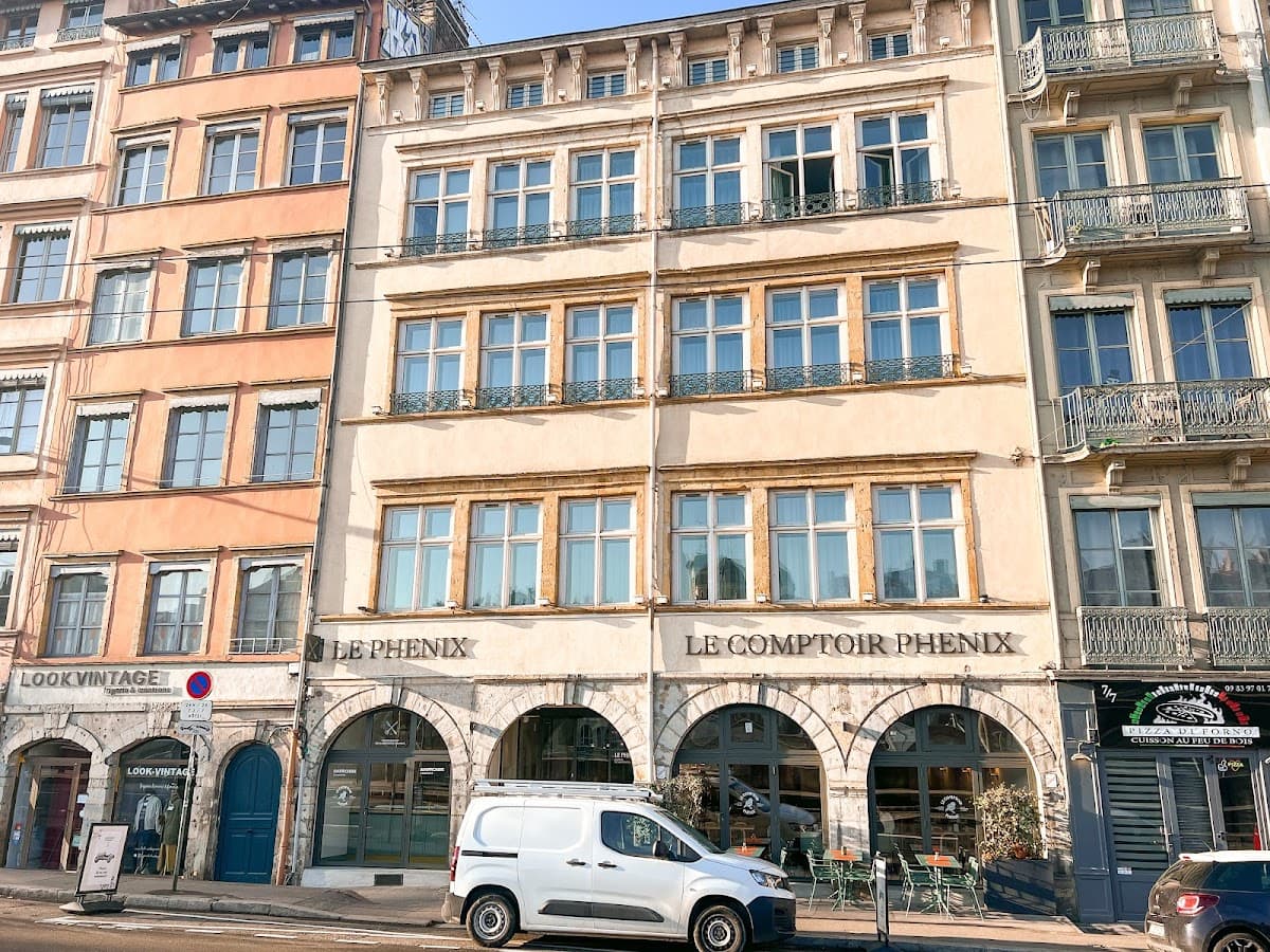 Le Phénix Hôtel — destination wedding venue in 69005 Lyon, France