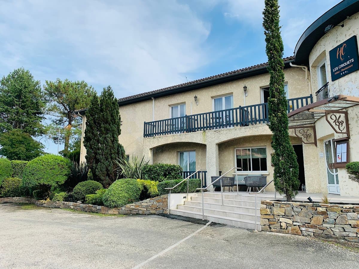 Les Criquets Hôtel Spa Bordeaux — destination wedding venue in 33290 Blanquefort, France