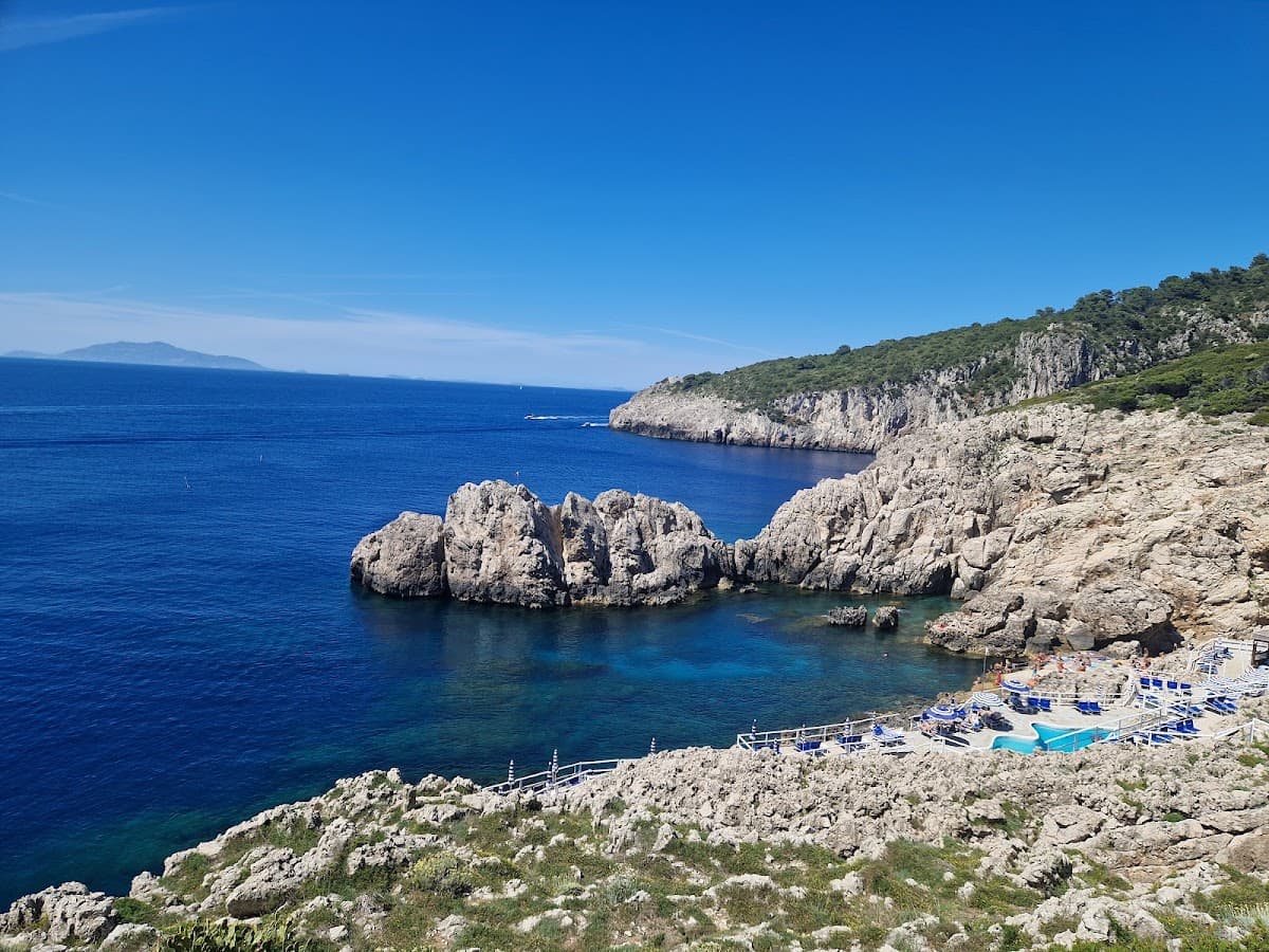 Lido del Faro: destination wedding venue in 80071 Anacapri NA, Italy
