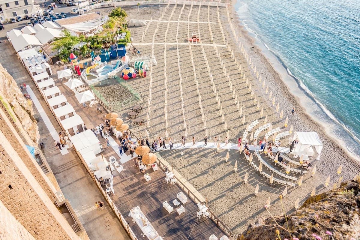 Lido Marinella Meta: destination wedding venue in 80062 Meta NA, Italy
