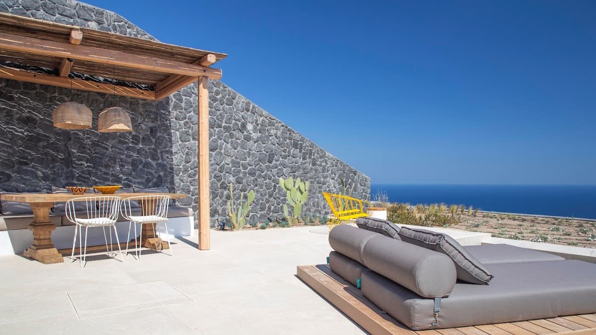 Lithi Luxury Retreat: destination wedding venue in Imerovigli 847 00, Greece