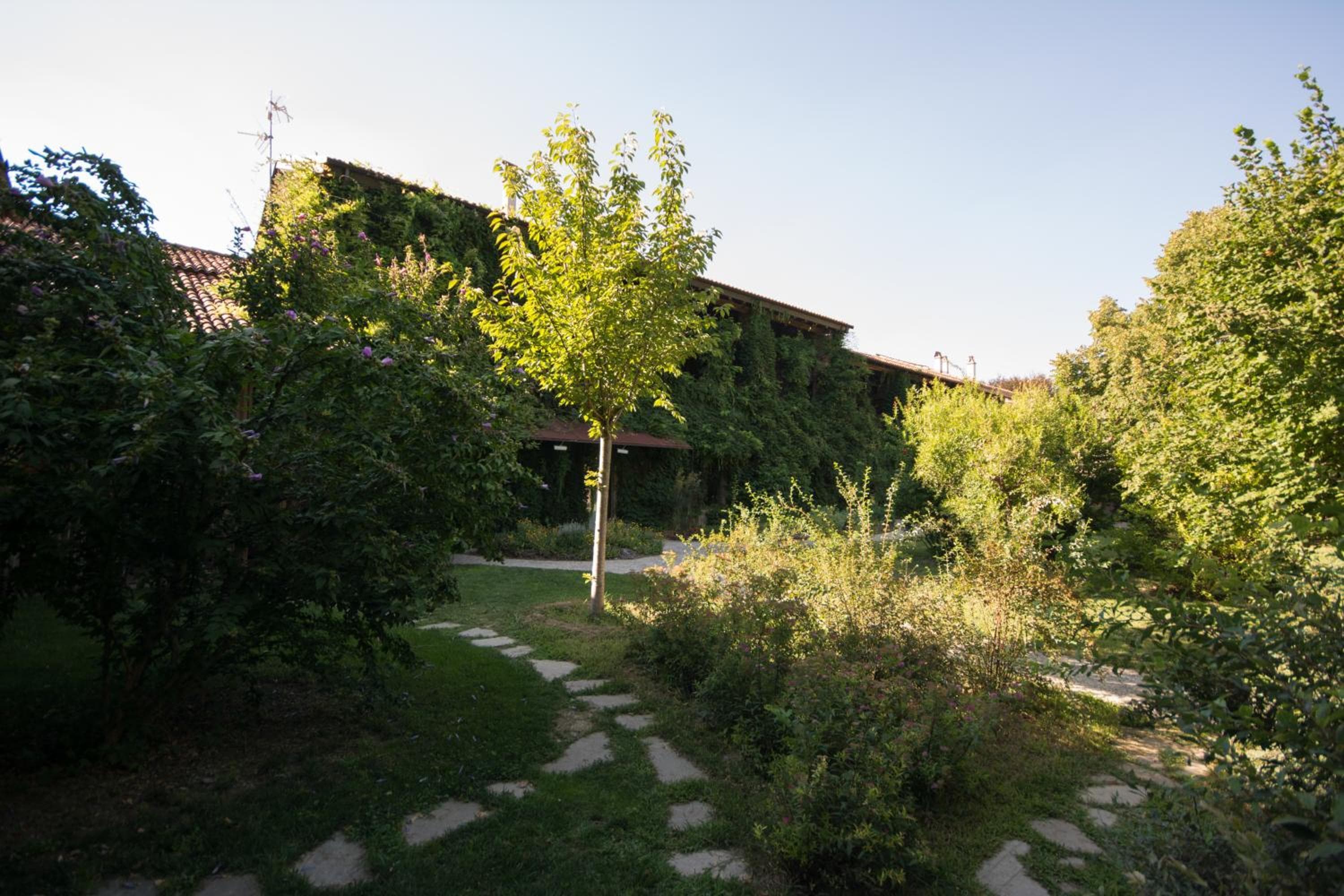 Locanda dei Melograni, wedding venue in Caratta, Italy