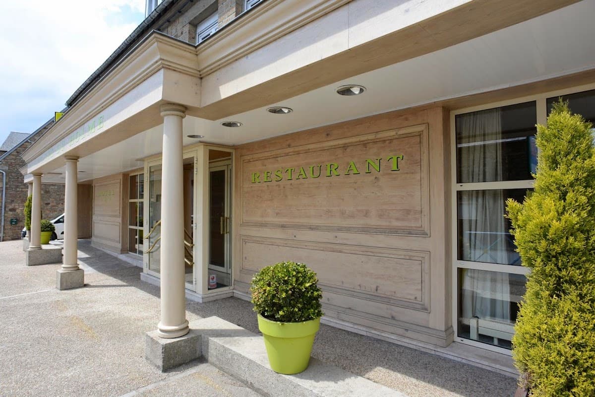 Logis Hôtel le Gué du Holme: destination wedding venue in 50220 Saint-Quentin-sur-le-Homme, France