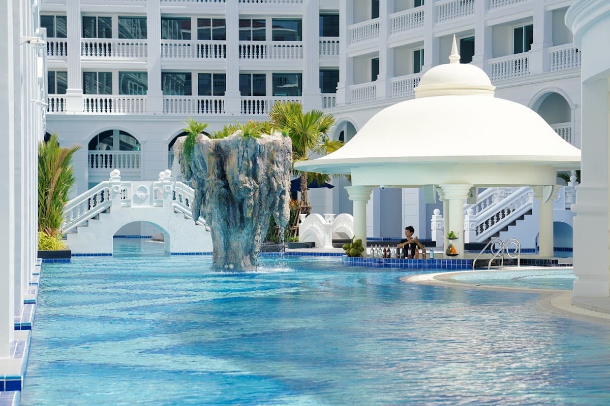 Mövenpick Myth Hotel Patong Phuket: destination wedding venue in Chang Wat Phuket 83150, Thailand