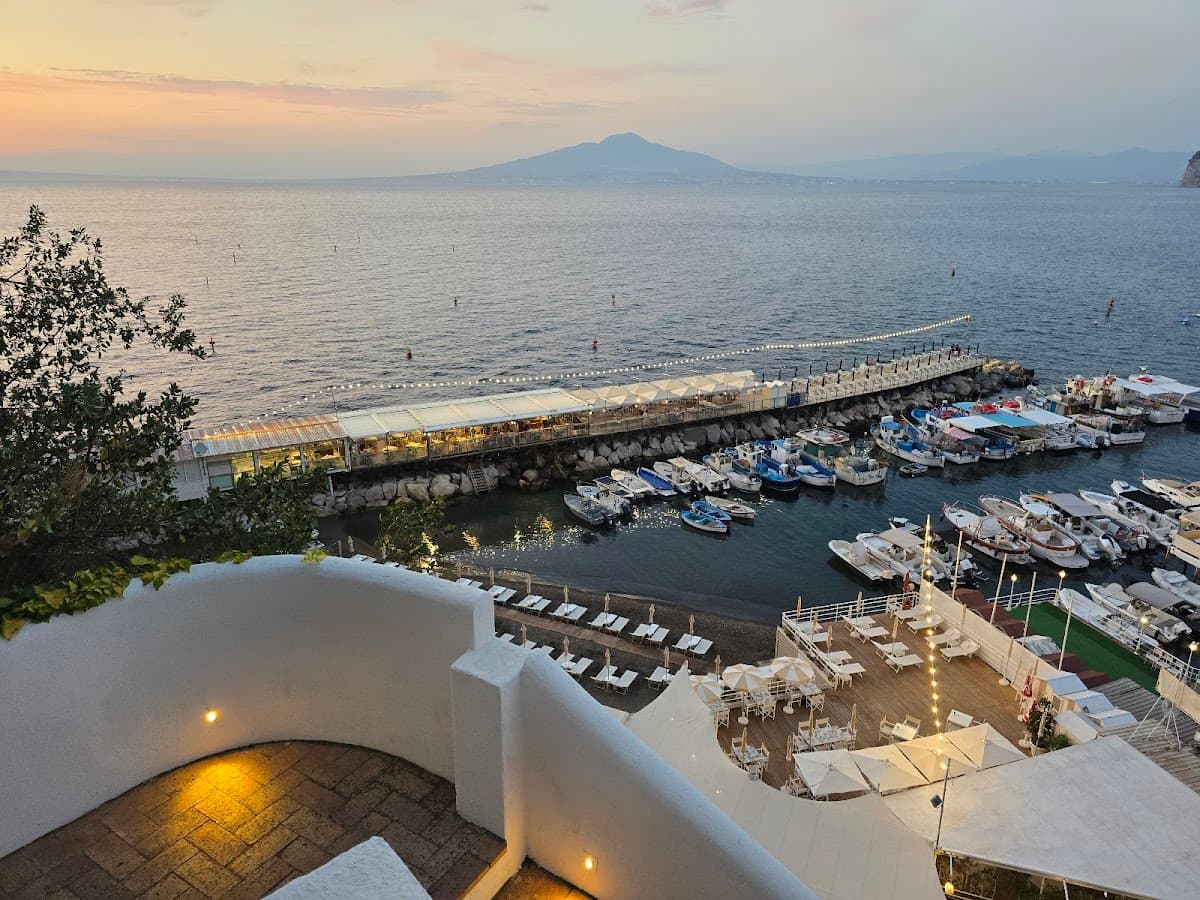 Maison la Minervetta: destination wedding venue in 80067 Sorrento NA, Italy