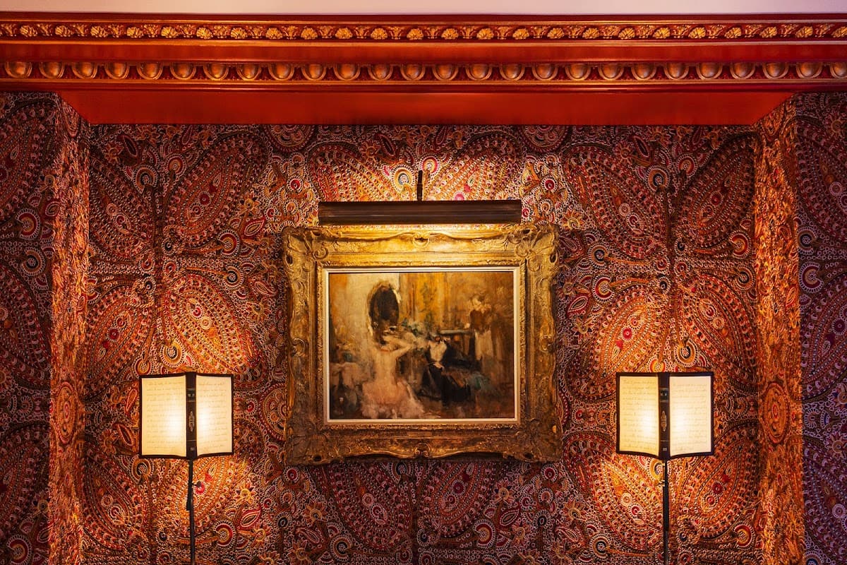 Maison Proust, Hotel & Spa La Mer: destination wedding venue in 75003 Paris, France