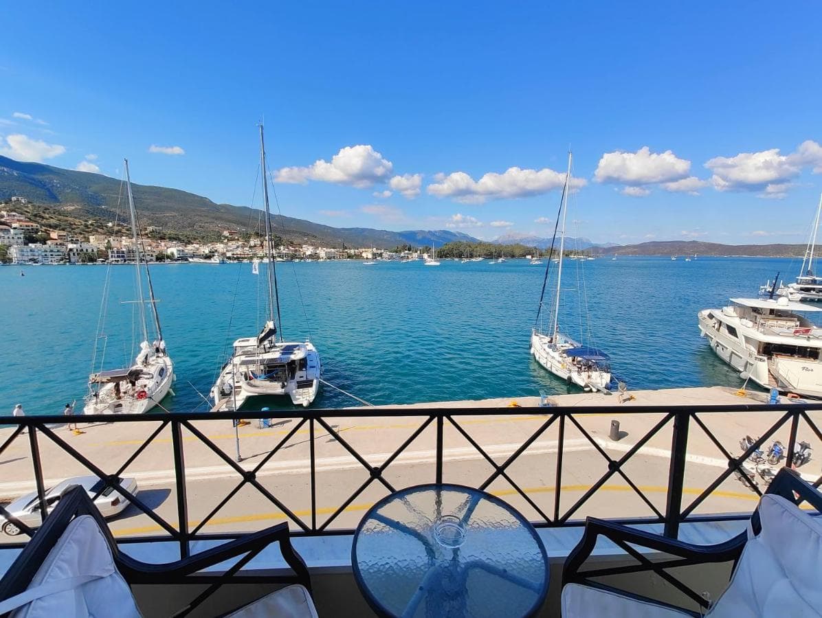 Manessi City Boutique Hotel - Breakfasts Roof Garden: destination wedding venue in Πόρος 180 20, Greece