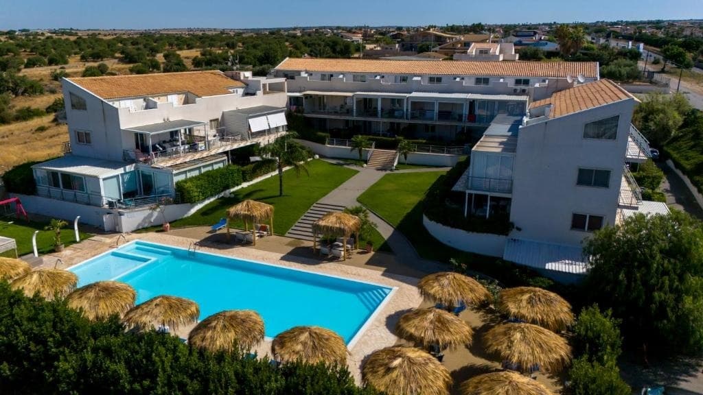 Marina di Ragusa Residence: destination wedding venue in 97100 Marina di Ragusa RG, Italy