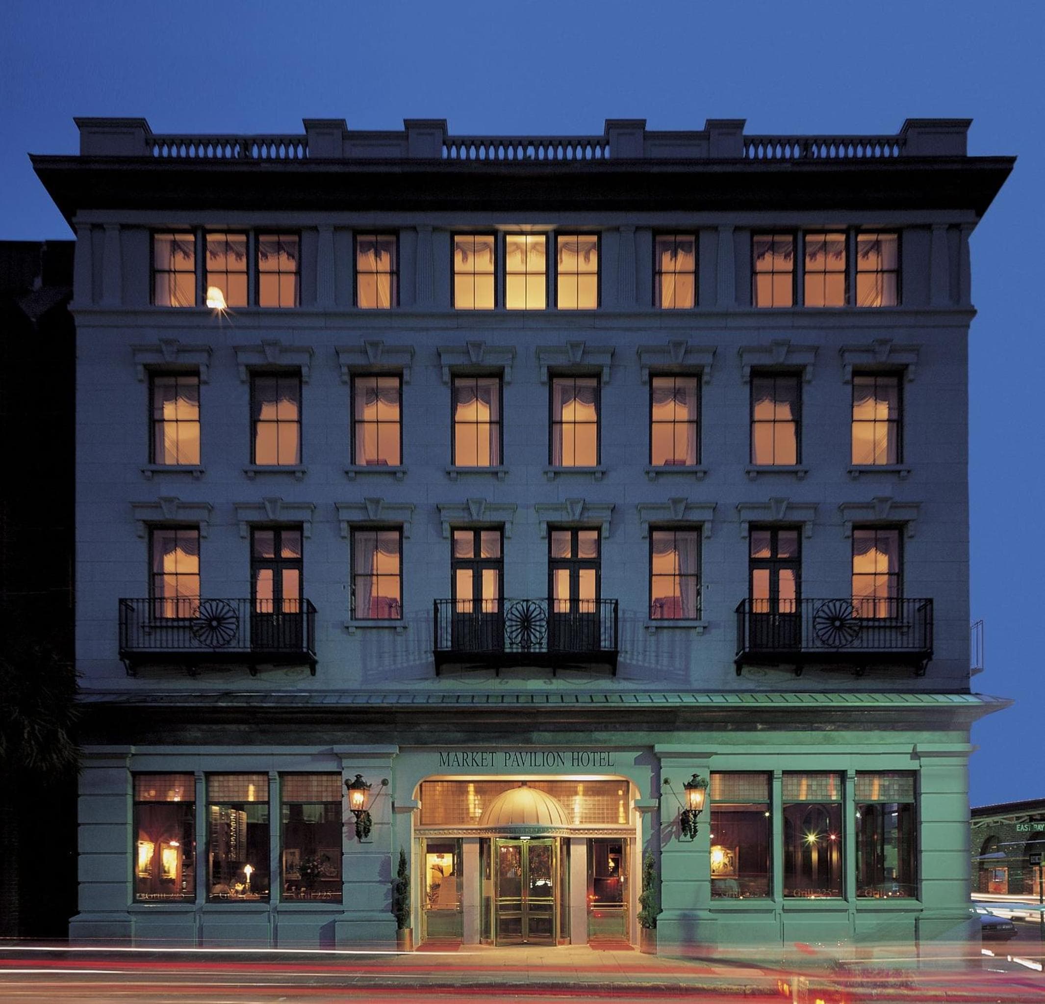 Market Pavilion Hotel, wedding venue in Charleston, United States